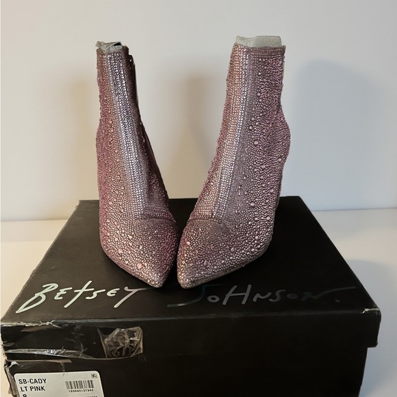 Betsey Johnson Pink Heeled Boots size 8 - Picture 1 of 7